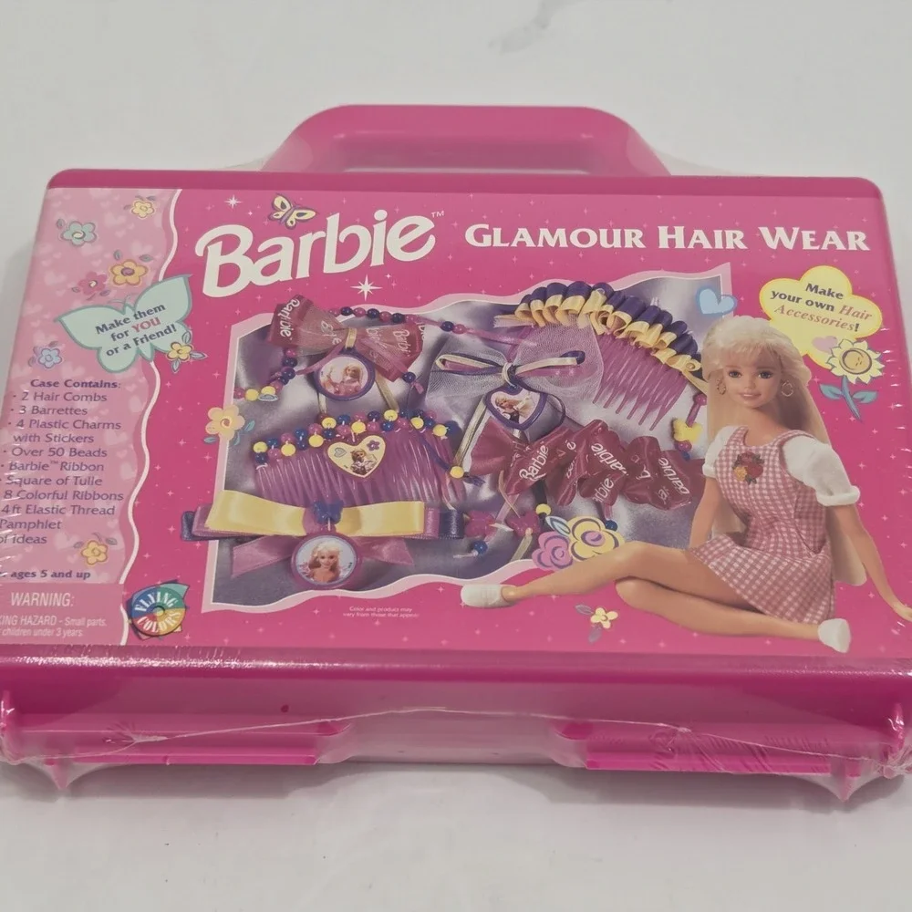 Vintage 1997 Barbie‎ Glamour Hair Wear Accessories Kit Case Flying Colors New
